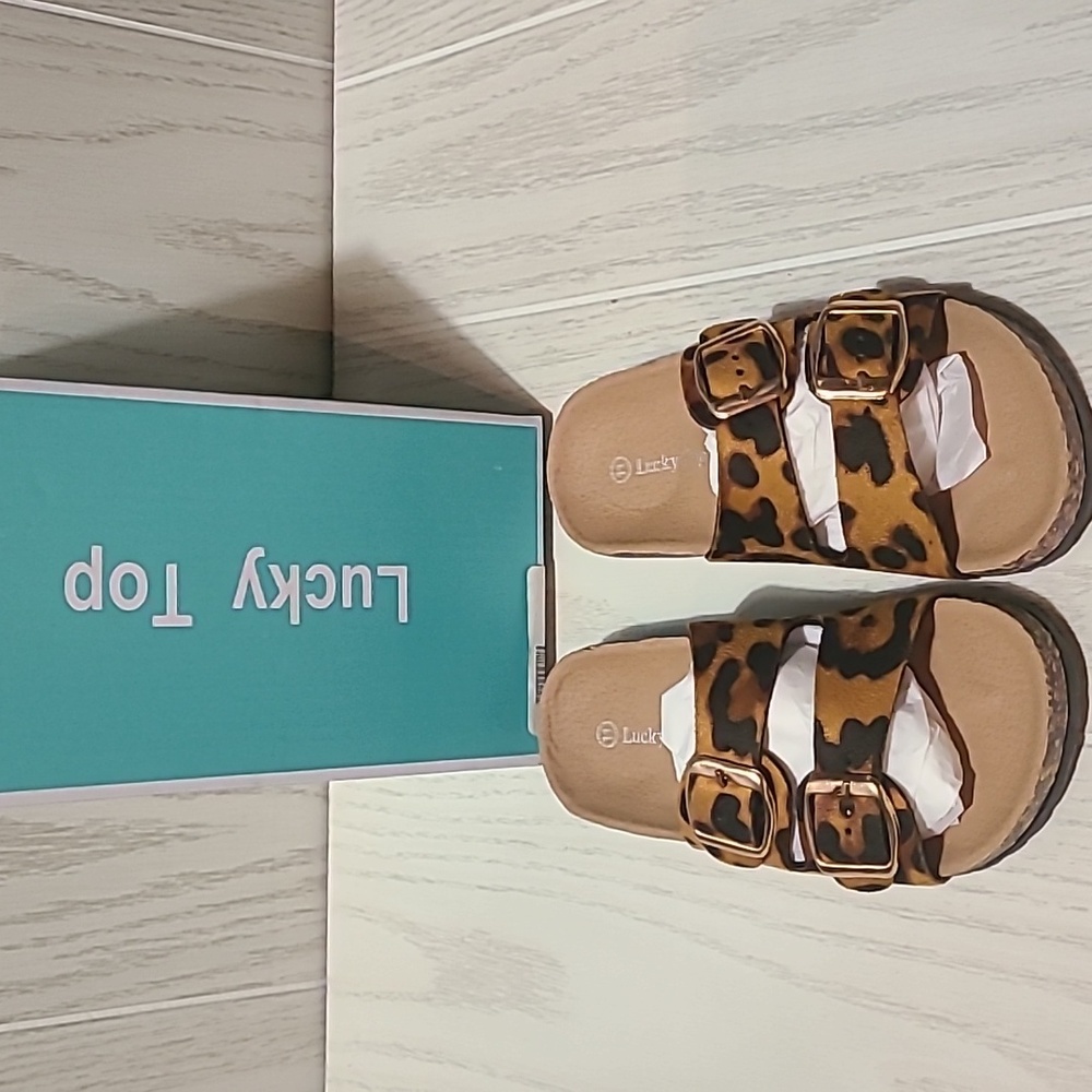 Girl's Lucky Top Leopard Sandal Size 11